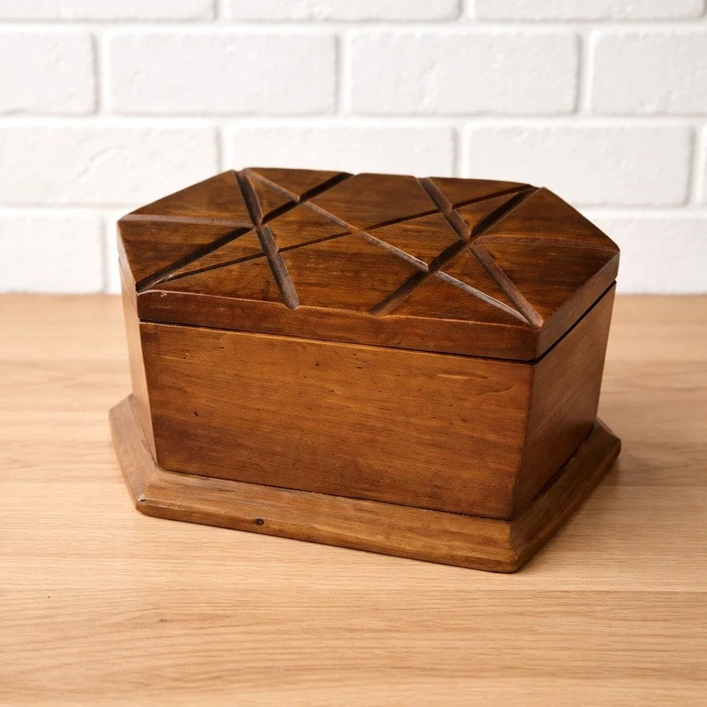 Vintage Hand Carved Wood Box Geometric Star Hexagon MCM Keepsake Chest 8.5